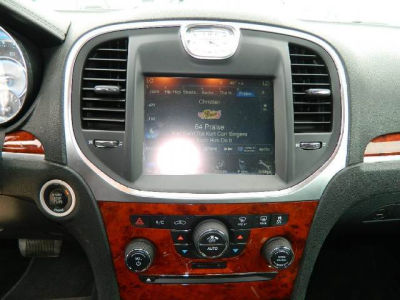 2012 Chrysler 300  Limited