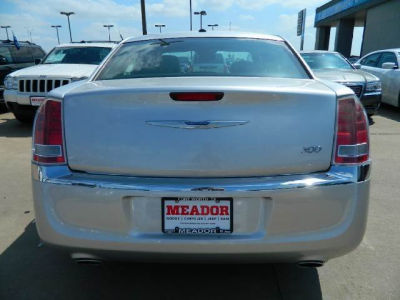 2012 Chrysler 300  Limited