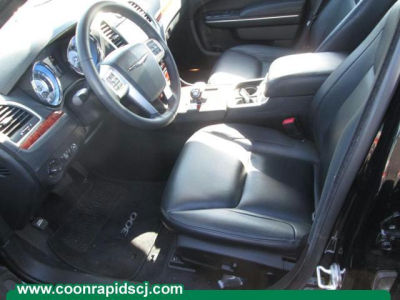 2012 Chrysler 300  Limited