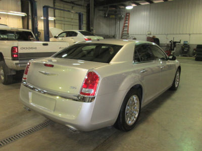 2012 Chrysler 300  Limited