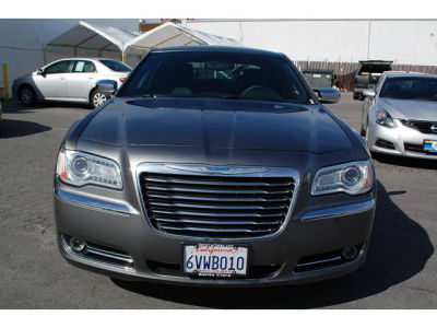 2012 Chrysler 300  Limited