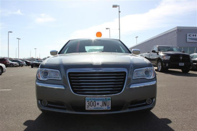 2012 Chrysler 300  Limited