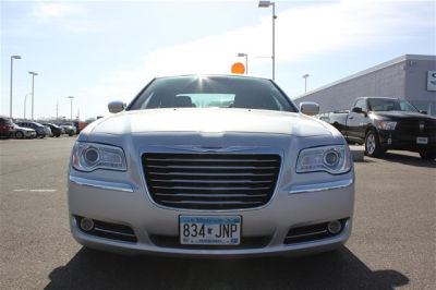2012 Chrysler 300  Limited