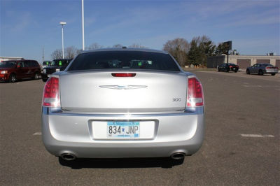 2012 Chrysler 300  Limited