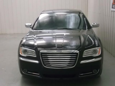 2012 Chrysler 300  Limited