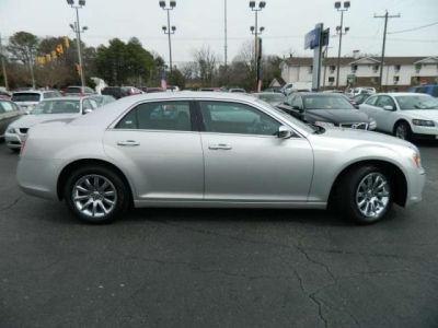 2012 Chrysler 300  Limited