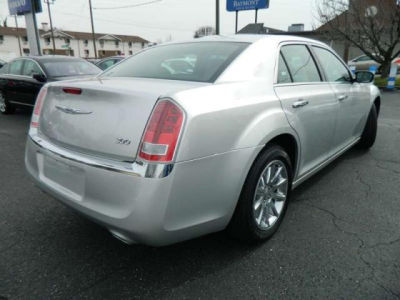 2012 Chrysler 300  Limited
