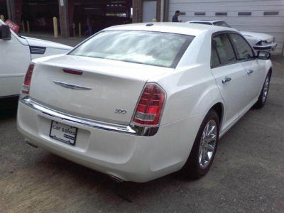 2012 Chrysler 300  Limited