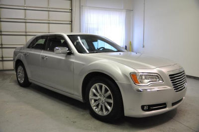 2012 Chrysler 300  Limited