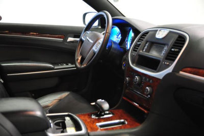 2012 Chrysler 300  Limited