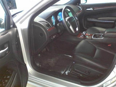 2012 Chrysler 300  Limited