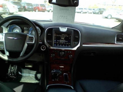 2012 Chrysler 300  Limited