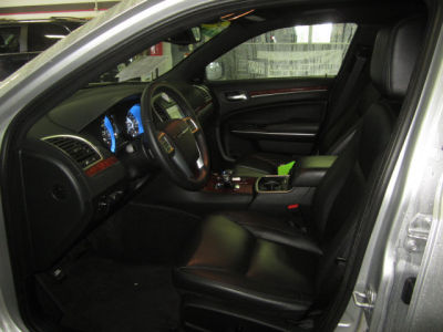 2012 Chrysler 300  Limited