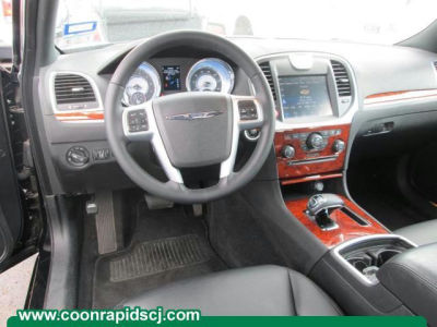 2012 Chrysler 300  Limited