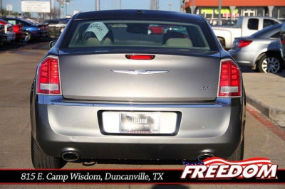 2012 Chrysler 300  Limited