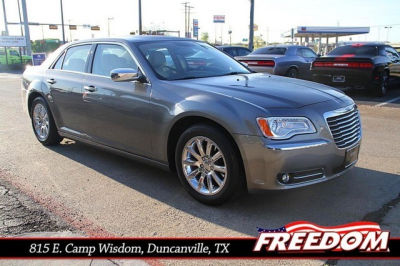 2012 Chrysler 300  Limited