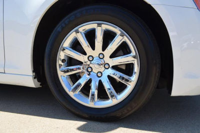 2012 Chrysler 300  Limited