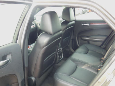 2012 Chrysler 300  Limited