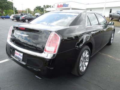 2012 Chrysler 300  Limited