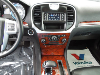 2012 Chrysler 300  Limited