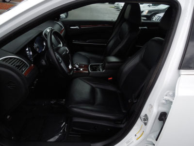 2012 Chrysler 300  Limited