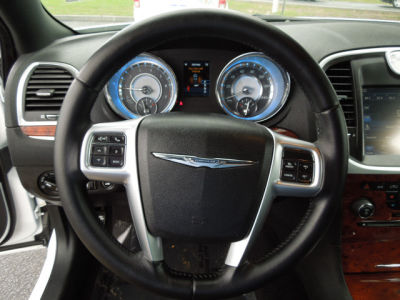 2012 Chrysler 300  Limited