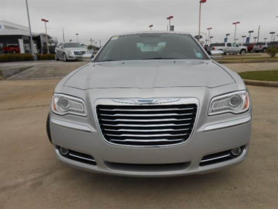 2012 Chrysler 300  Limited