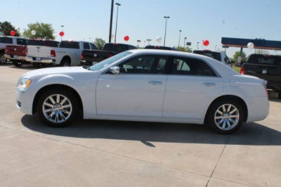 2012 Chrysler 300  Limited
