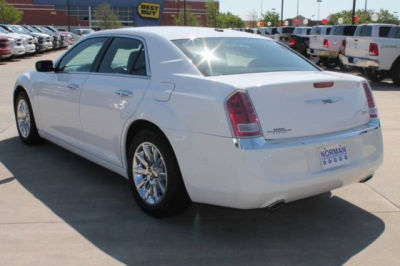 2012 Chrysler 300  Limited