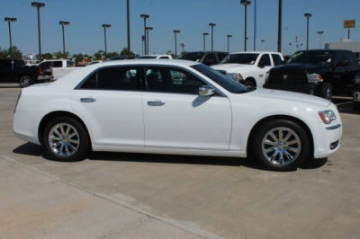 2012 Chrysler 300  Limited