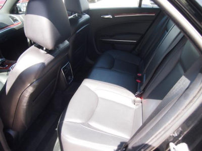 2012 Chrysler 300  Limited