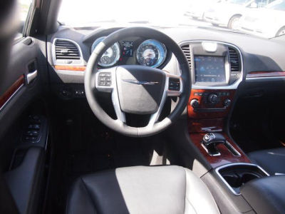 2012 Chrysler 300  Limited