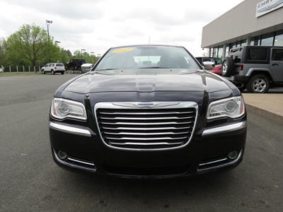 2012 Chrysler 300  Limited