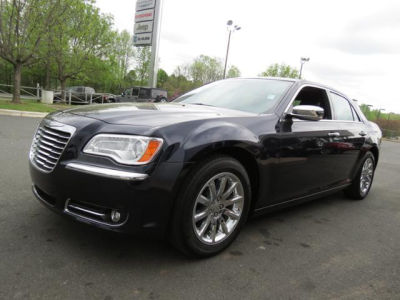 2012 Chrysler 300  Limited