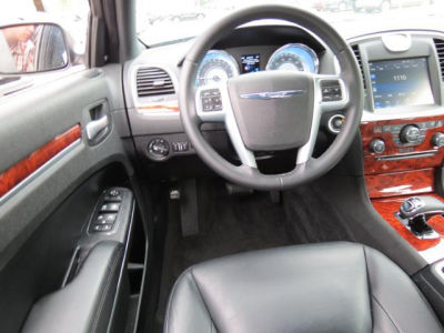 2012 Chrysler 300  Limited