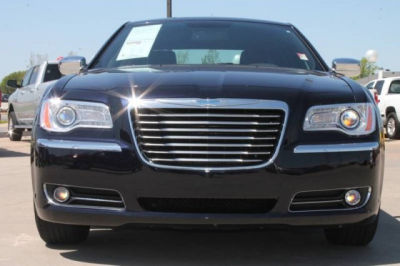 2012 Chrysler 300  Limited