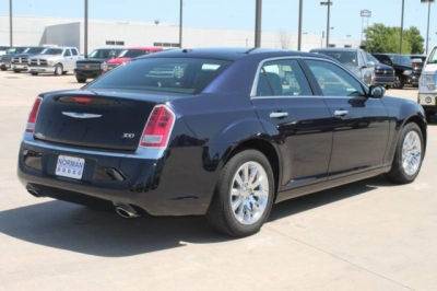 2012 Chrysler 300  Limited