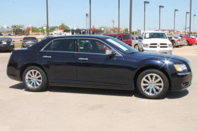 2012 Chrysler 300  Limited