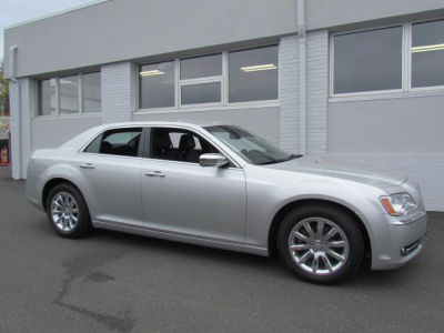 2012 Chrysler 300  Limited