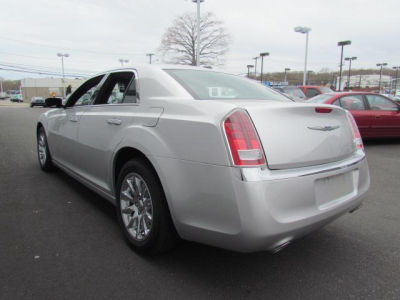 2012 Chrysler 300  Limited