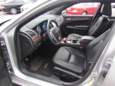 2012 Chrysler 300  Limited