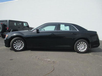 2013 Chrysler 300  Base