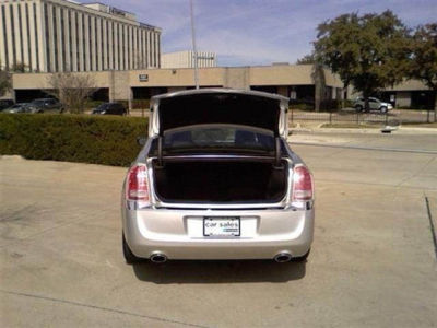 2012 Chrysler 300  Limited