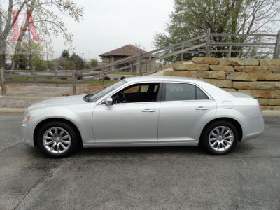 2012 Chrysler 300  Limited