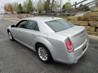 2012 Chrysler 300  Limited