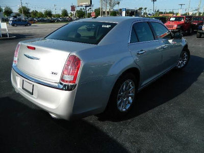 2012 Chrysler 300  Limited