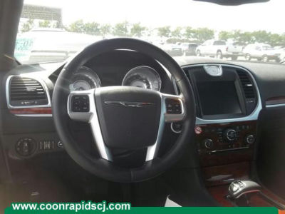2012 Chrysler 300  Limited