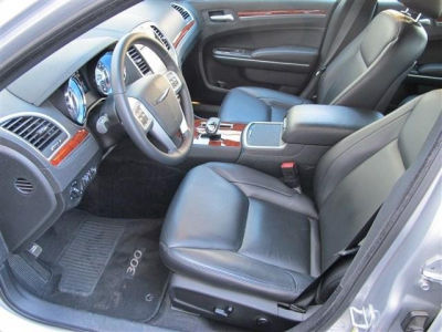 2012 Chrysler 300  Limited