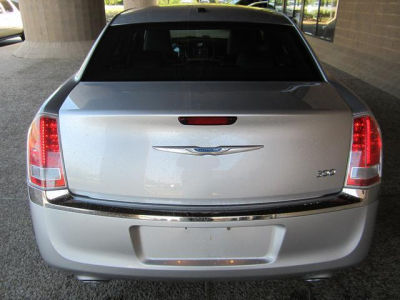 2012 Chrysler 300  Limited
