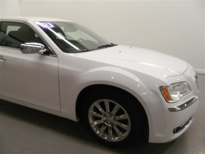 2012 Chrysler 300  Limited
